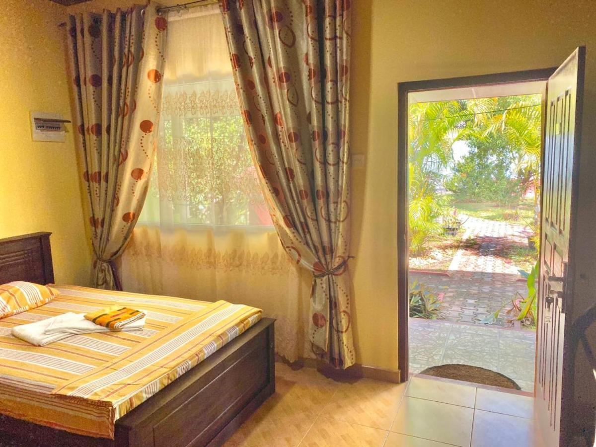 Green Land Villa 阿杭格默 外观 照片